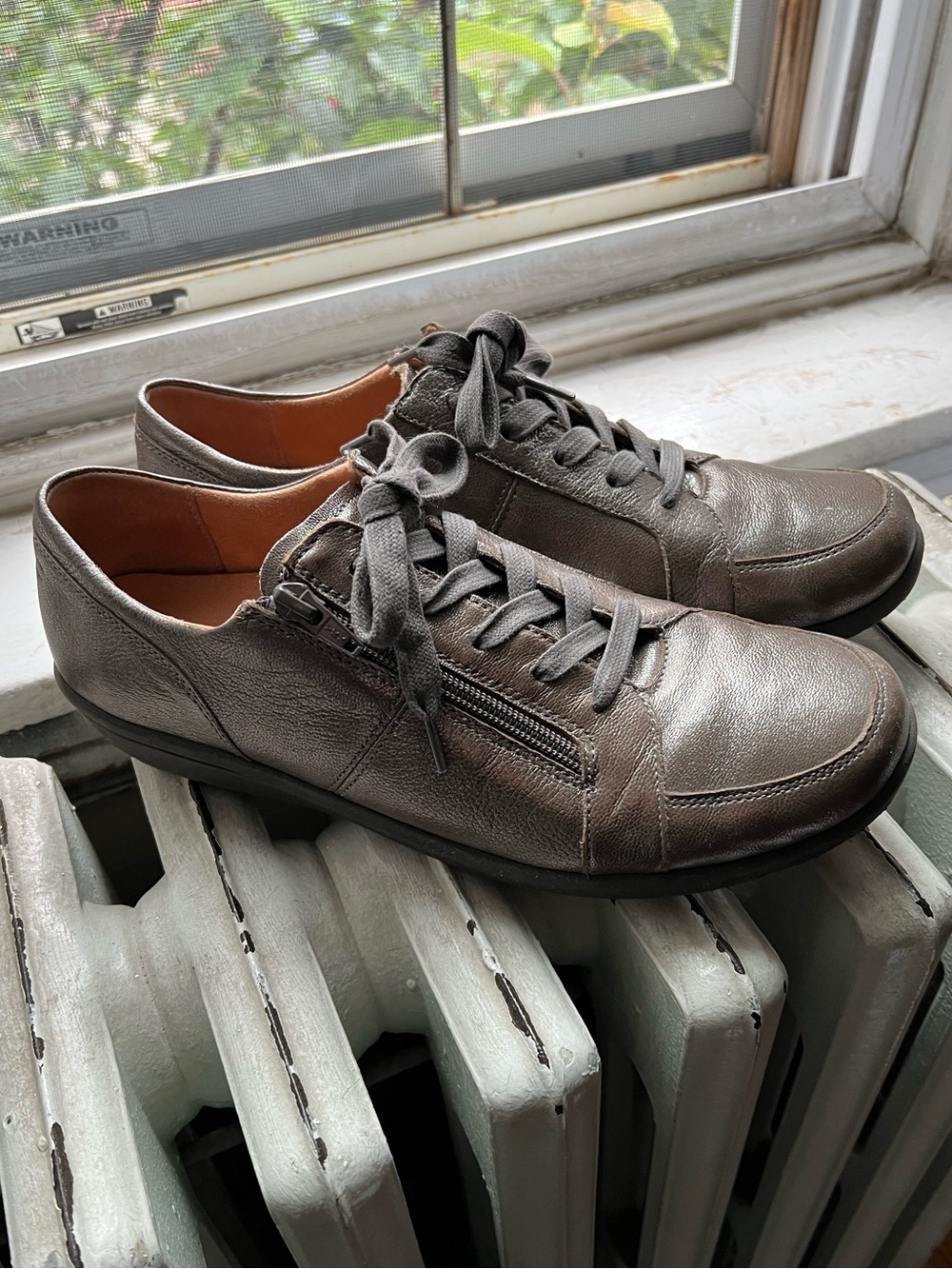 Vionic Abigail Women's Lace-up Arch Supportive Shoes Pewter Metallic